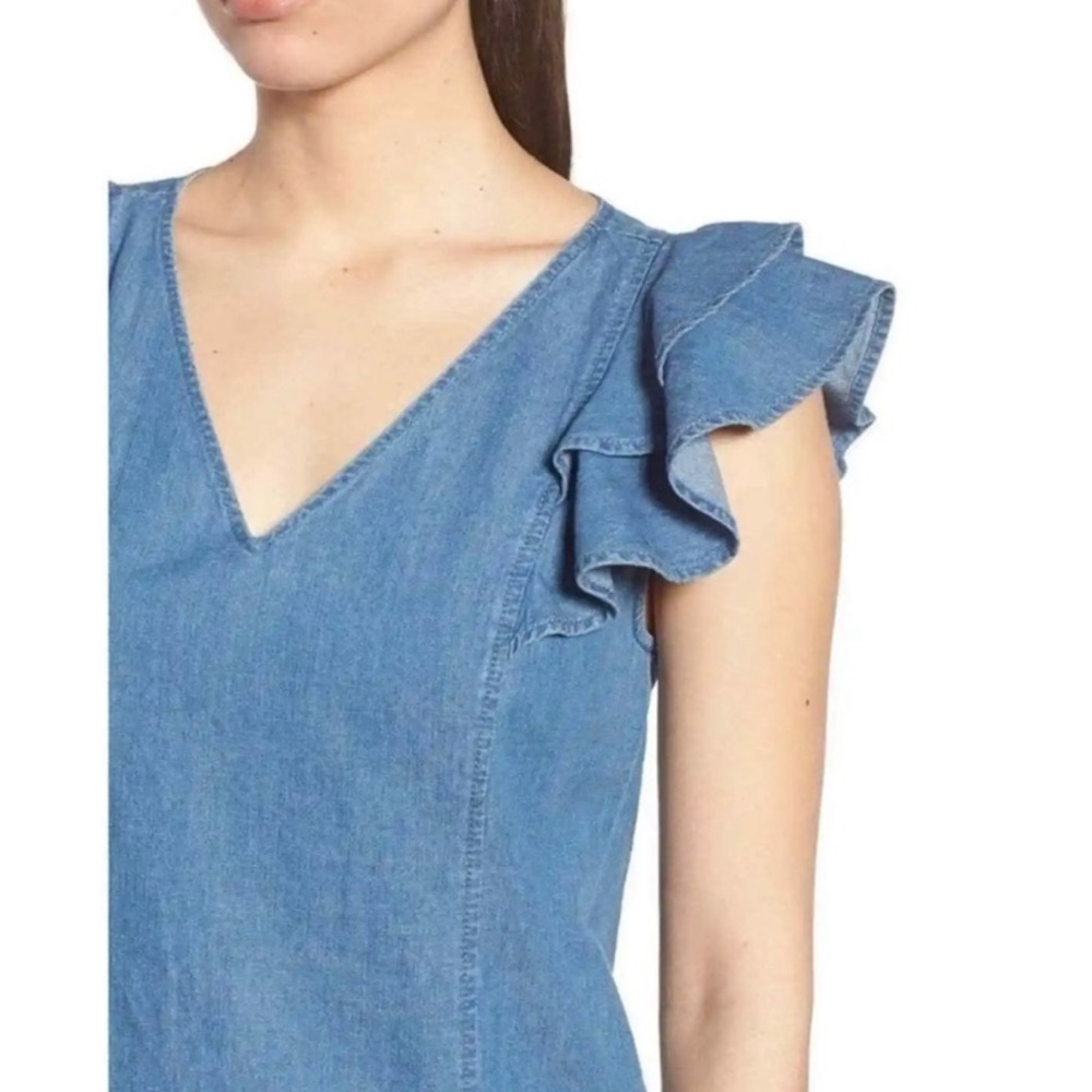 𝅺draper James casual chambray ruffle denim top. Size 2 - Picture 2 of 5
